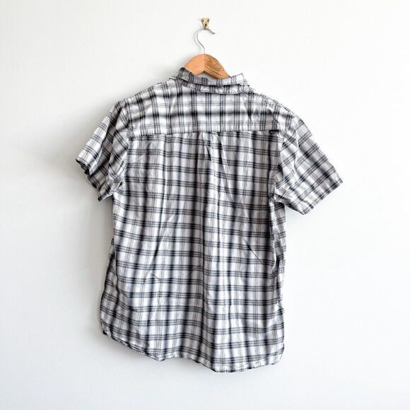 Oakley Mens Shirt Casual Button Down Regular Fit Black Plaid Short Sleeved Large - Picture 2 of 8